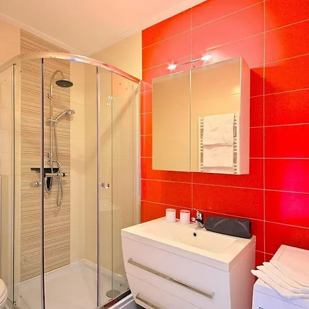 Daris & Kalas * Kaštel